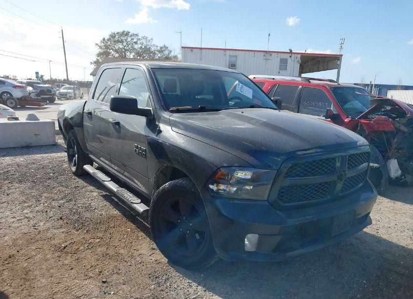 2016 Ram 1500 EXPRESS (VIN 1C6RR7KG6GS380189) main photo