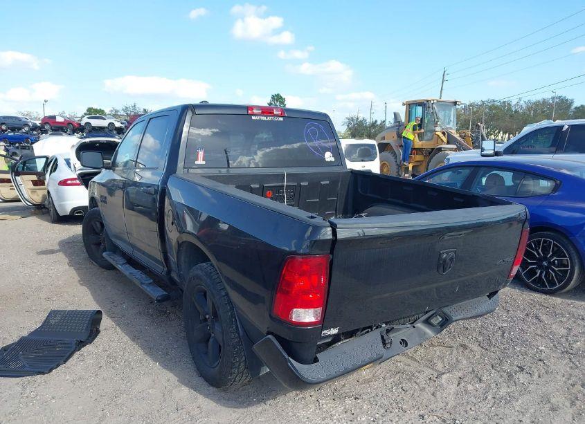 Photo 3 of 2016 Ram 1500 EXPRESS (VIN 1C6RR7KG6GS380189)