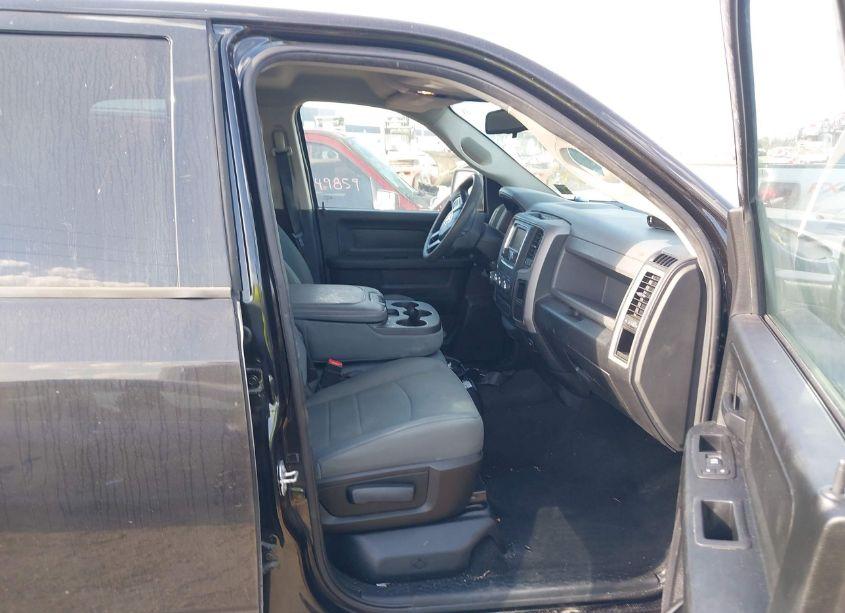 Photo 5 of 2016 Ram 1500 EXPRESS (VIN 1C6RR7KG6GS380189)