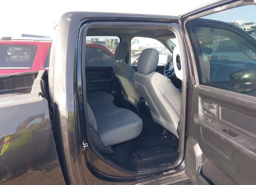 Photo 8 of 2016 Ram 1500 EXPRESS (VIN 1C6RR7KG6GS380189)