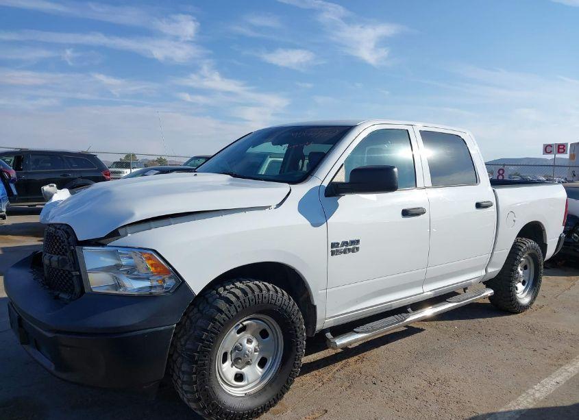 Photo 14 of 2017 Ram 1500 TRADESMAN 4X4 5'7 BOX (VIN 1C6RR7KG6HS813561)