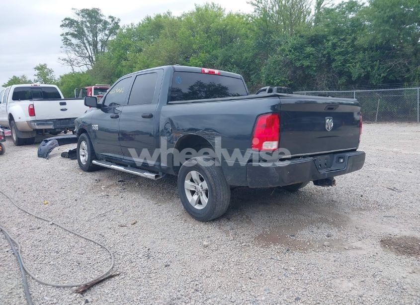 Photo 3 of 2017 Ram 1500 EXPRESS 4X4 5'7 BOX (VIN 1C6RR7KG9HS686899)