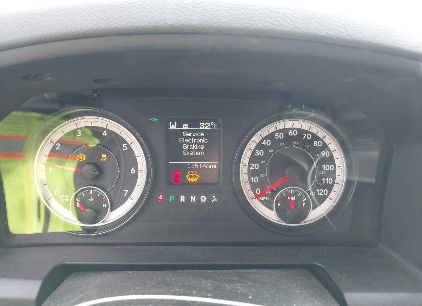 Photo 7 of 2017 Ram 1500 EXPRESS 4X4 5'7 BOX (VIN 1C6RR7KG9HS711963)