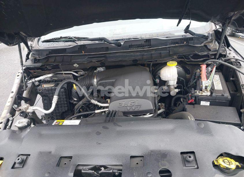 Photo 10 of 2019 Ram 1500 CLASSIC EXPRESS 4X4 5'7 BOX (VIN 1C6RR7KG9KS520387)