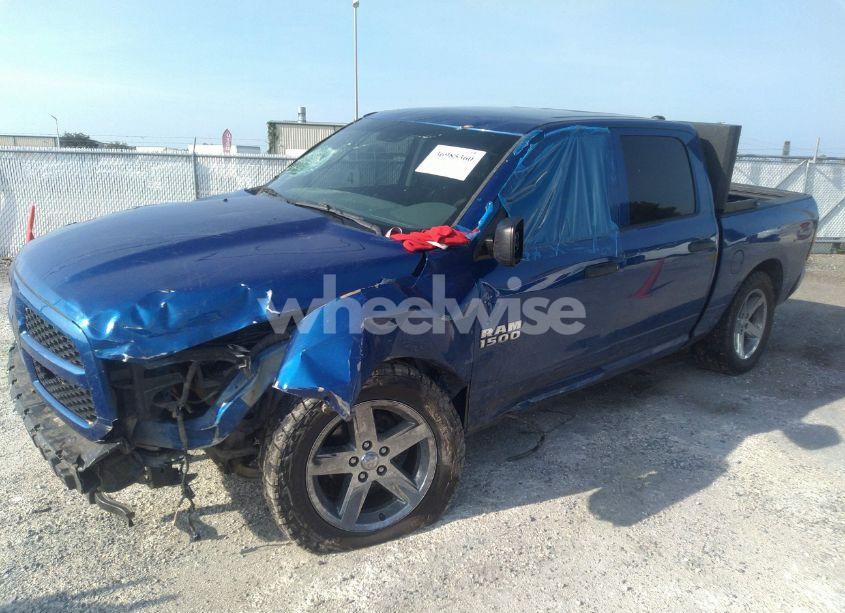 Photo 2 of 2017 Ram 1500 EXPRESS 4X4 5'7 BOX (VIN 1C6RR7KGXHS667407)