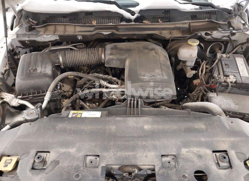 Photo 10 of 2019 Ram 1500 CLASSIC TRADESMAN 4X4 5'7 BOX (VIN 1C6RR7KGXKS746132)