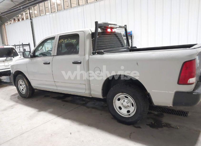 Photo 14 of 2019 Ram 1500 CLASSIC TRADESMAN 4X4 5'7 BOX (VIN 1C6RR7KGXKS746132)
