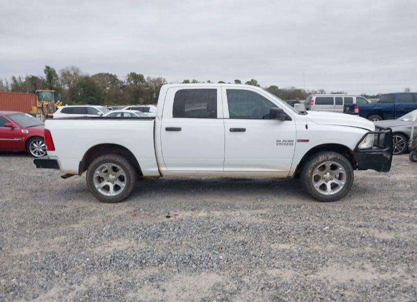 Photo 13 of 2016 Ram 1500 TRADESMAN (VIN 1C6RR7KM1GS298991)