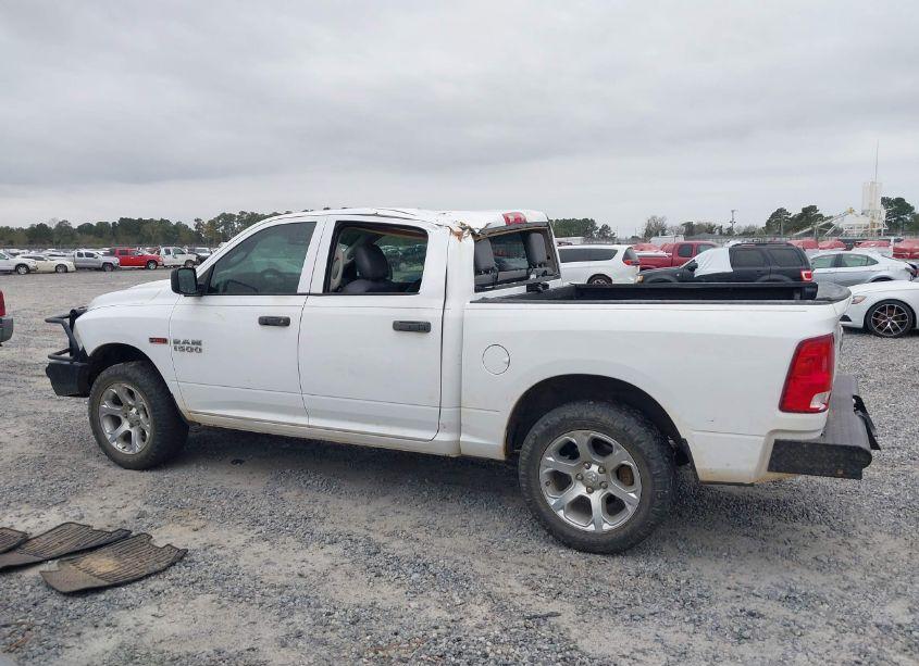 Photo 14 of 2016 Ram 1500 TRADESMAN (VIN 1C6RR7KM1GS298991)