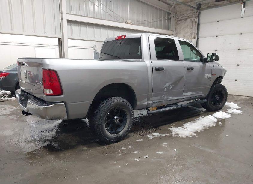 Photo 4 of 2019 Ram 1500 CLASSIC TRADESMAN 4X4 5'7 BOX (VIN 1C6RR7KM8KS751416)
