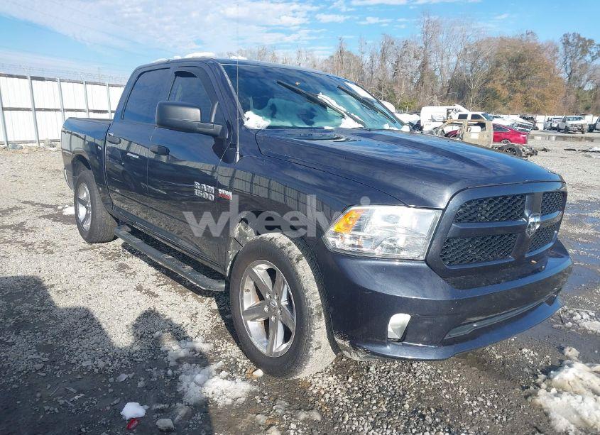 2016 Ram 1500 EXPRESS (VIN 1C6RR7KT0GS110601) main photo