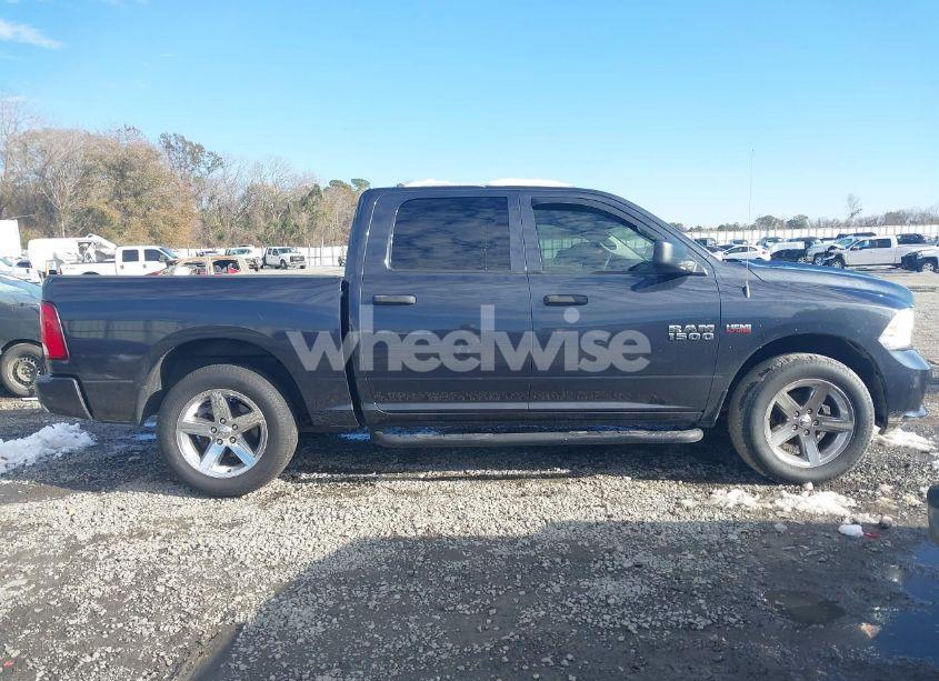Photo 13 of 2016 Ram 1500 EXPRESS (VIN 1C6RR7KT0GS110601)