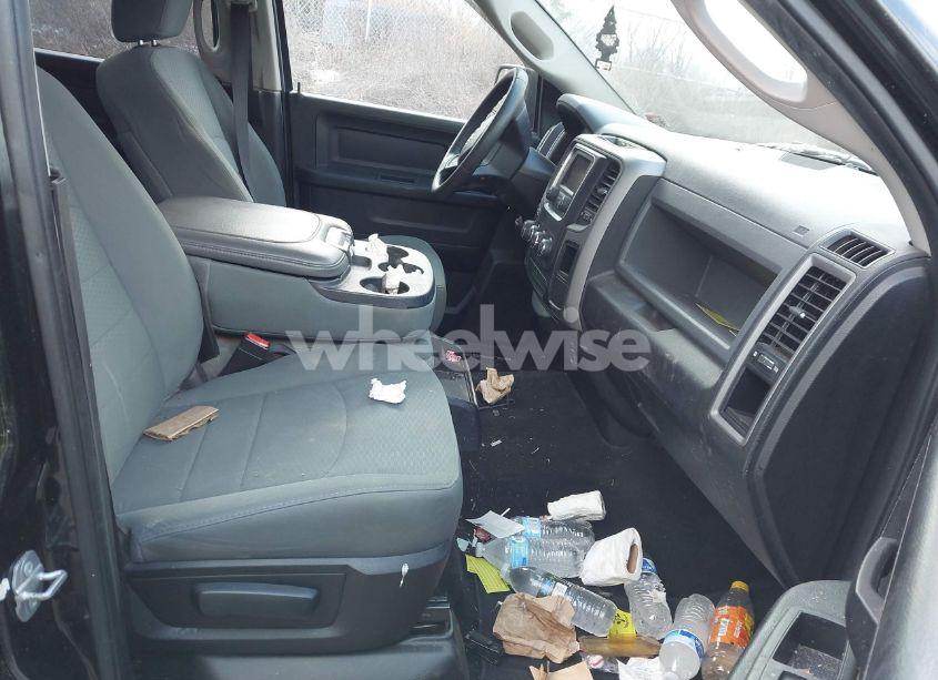 Photo 5 of 2016 Ram 1500 EXPRESS (VIN 1C6RR7KT0GS157854)