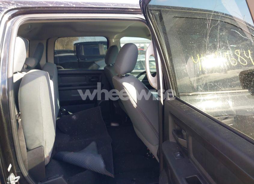 Photo 8 of 2019 Ram 1500 CLASSIC EXPRESS 4X4 5'7 BOX (VIN 1C6RR7KT0KS508822)