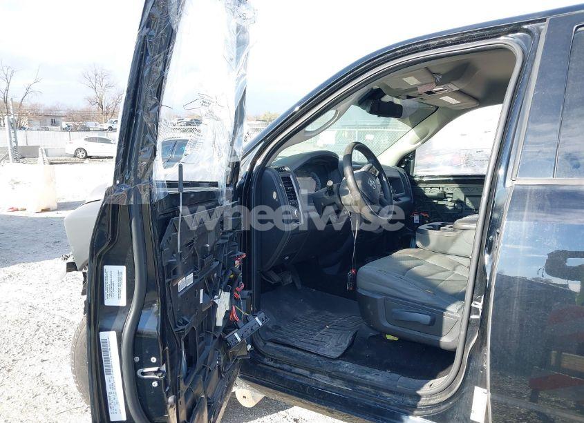 Photo 5 of 2014 Ram 1500 EXPRESS (VIN 1C6RR7KT1ES158623)