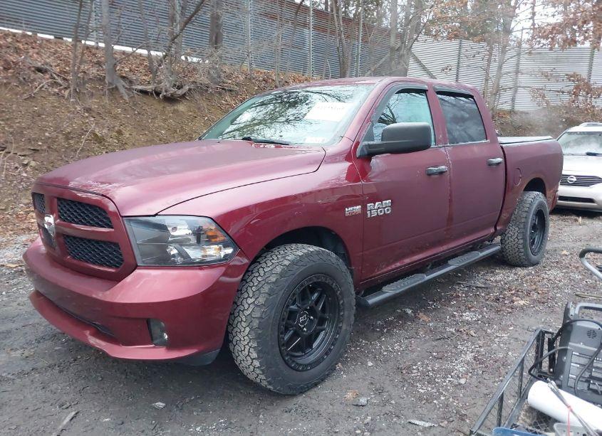 Photo 2 of 2017 Ram 1500 EXPRESS 4X4 5'7 BOX (VIN 1C6RR7KT1HS516436)