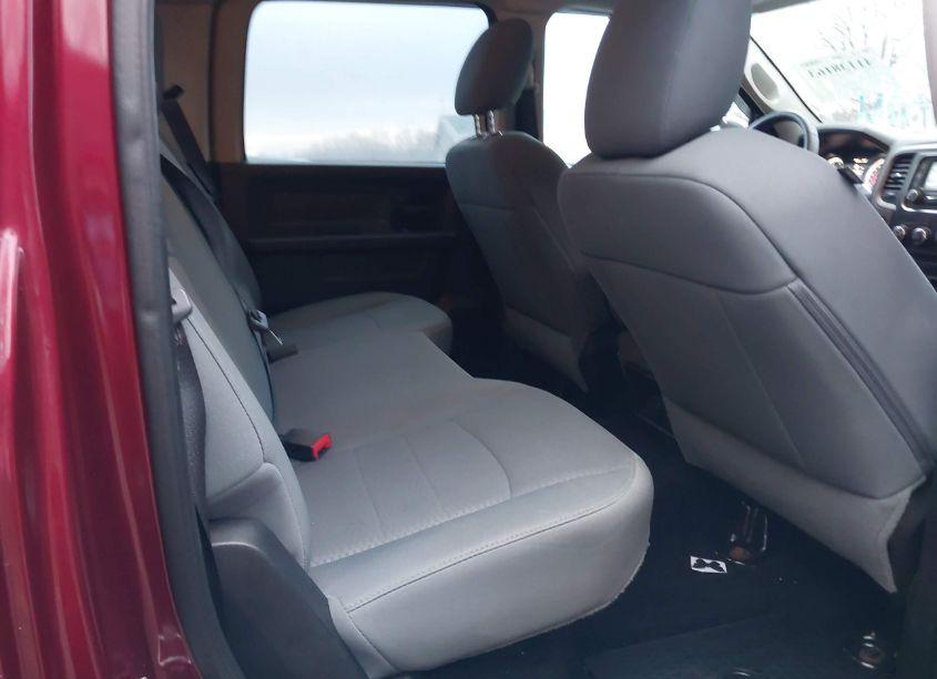 Photo 8 of 2017 Ram 1500 EXPRESS 4X4 5'7 BOX (VIN 1C6RR7KT1HS516436)