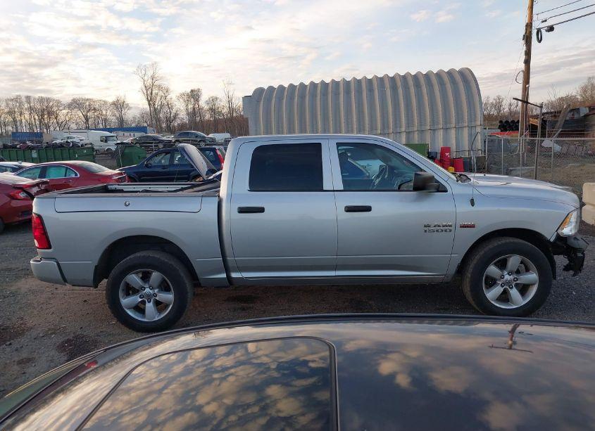 Photo 13 of 2014 Ram 1500 EXPRESS (VIN 1C6RR7KT2ES400142)
