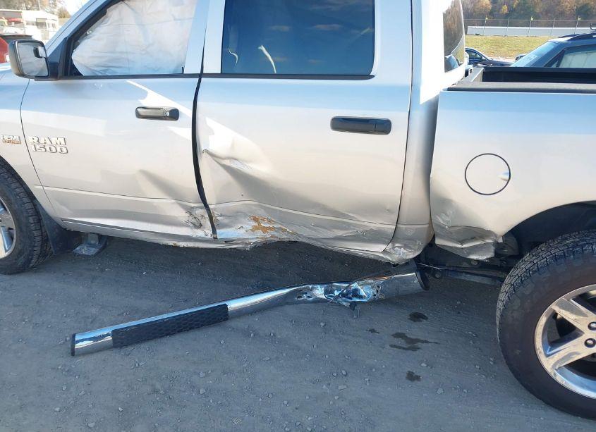 Photo 6 of 2015 Ram 1500 EXPRESS (VIN 1C6RR7KT3FS646747)