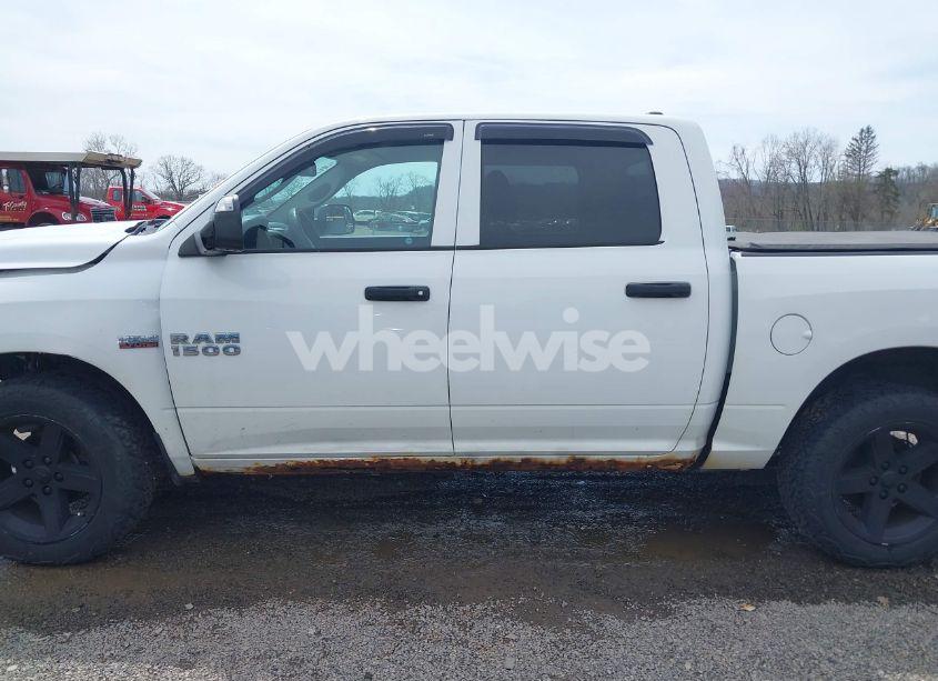 Photo 15 of 2015 Ram 1500 EXPRESS (VIN 1C6RR7KT3FS647476)