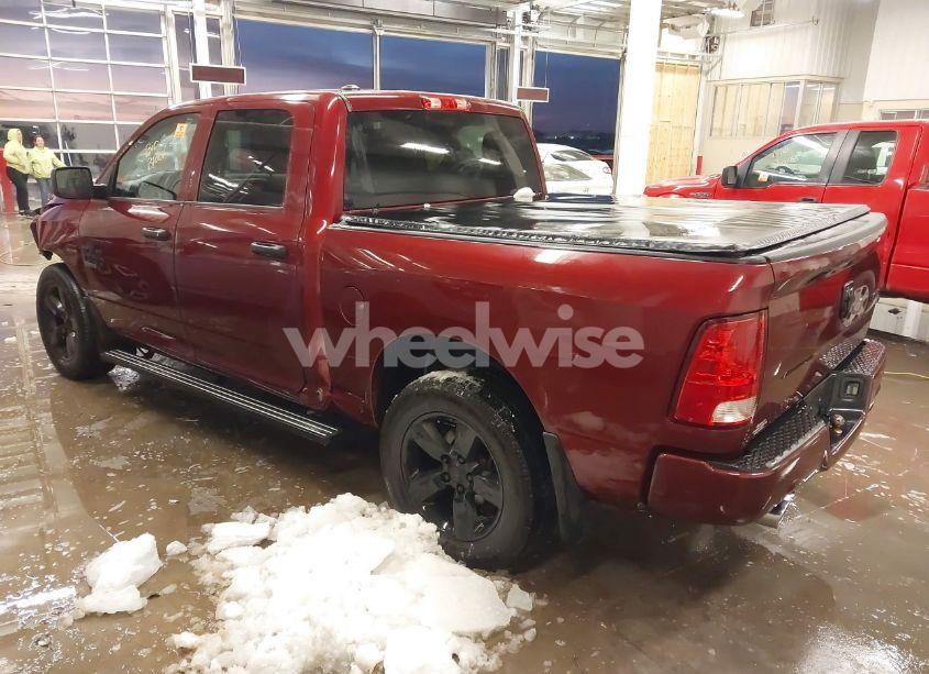 Photo 3 of 2019 Ram 1500 CLASSIC EXPRESS 4X4 5'7 BOX (VIN 1C6RR7KT3KS531401)