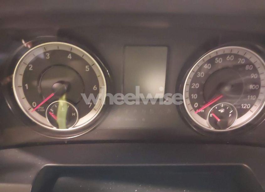 Photo 7 of 2019 Ram 1500 CLASSIC EXPRESS 4X4 5'7 BOX (VIN 1C6RR7KT3KS531401)