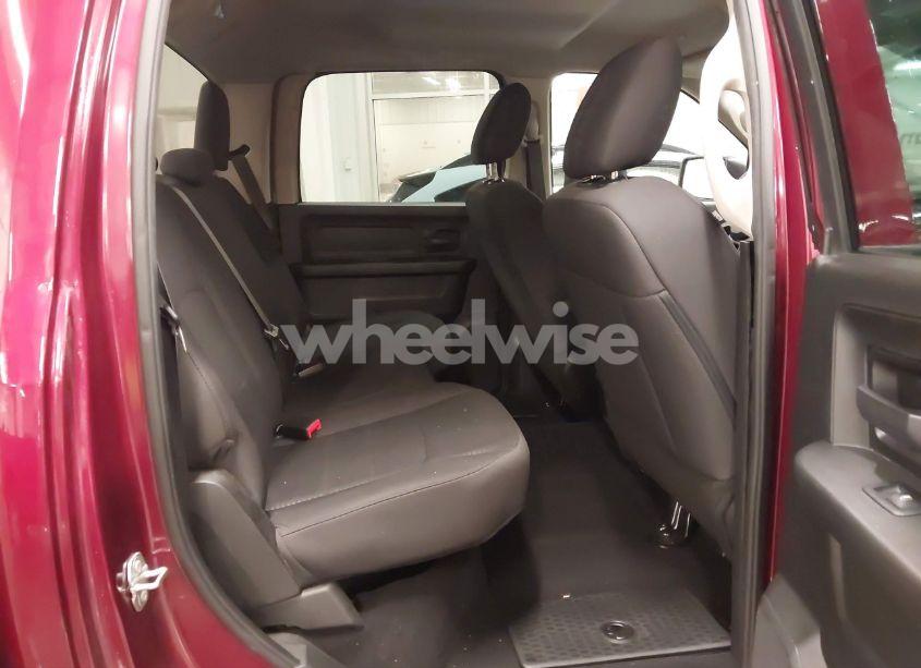 Photo 8 of 2019 Ram 1500 CLASSIC EXPRESS 4X4 5'7 BOX (VIN 1C6RR7KT3KS531401)