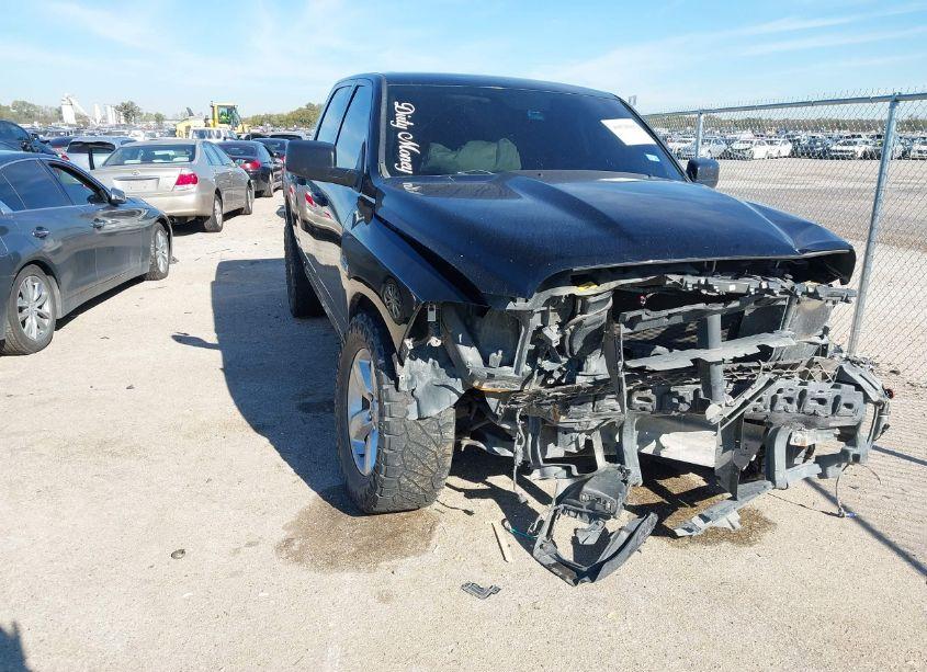 2014 Ram 1500 EXPRESS (VIN 1C6RR7KT4ES329817) main photo