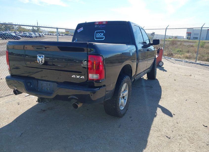 Photo 4 of 2014 Ram 1500 EXPRESS (VIN 1C6RR7KT4ES329817)