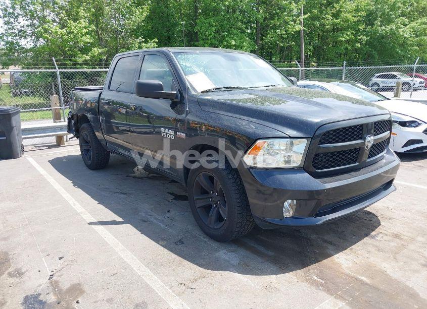 2015 Ram 1500 EXPRESS (VIN 1C6RR7KT4FS768971) main photo
