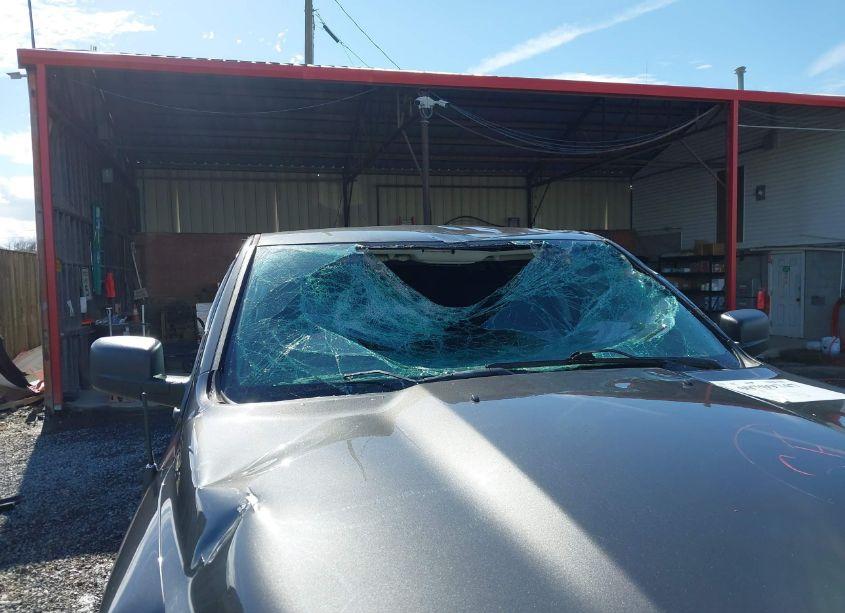 Photo 6 of 2018 Ram 1500 (VIN 1C6RR7KT4JS122760)