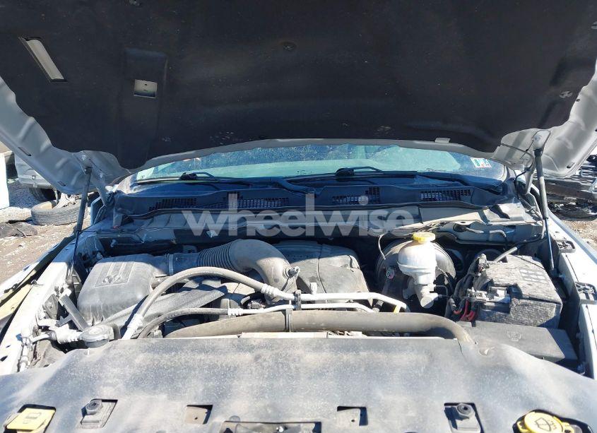 Photo 10 of 2018 Ram 1500 EXPRESS 4X4 5'7 BOX (VIN 1C6RR7KT4JS222745)