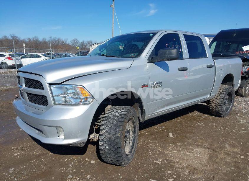 Photo 2 of 2018 Ram 1500 EXPRESS 4X4 5'7 BOX (VIN 1C6RR7KT4JS222745)