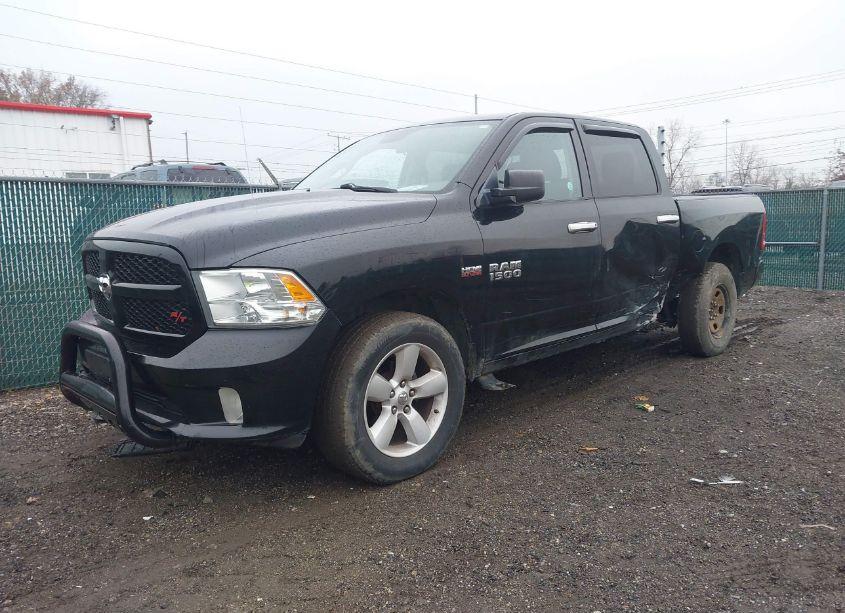 Photo 2 of 2013 Ram 1500 EXPRESS (VIN 1C6RR7KT5DS531869)