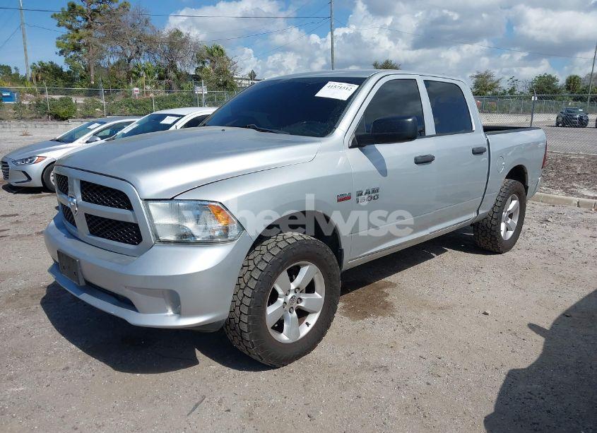 Photo 2 of 2013 Ram 1500 EXPRESS (VIN 1C6RR7KT5DS687555)