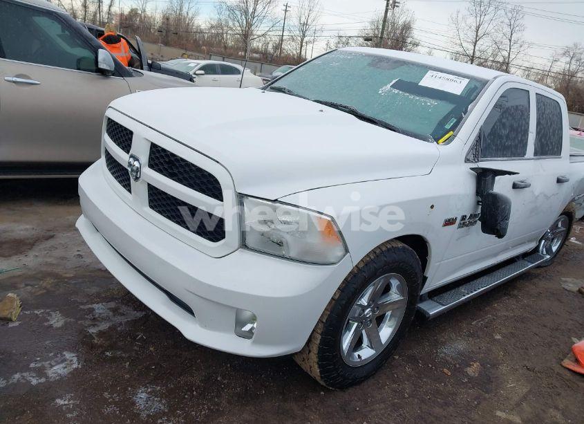 Photo 2 of 2015 Ram 1500 EXPRESS (VIN 1C6RR7KT5FS586308)
