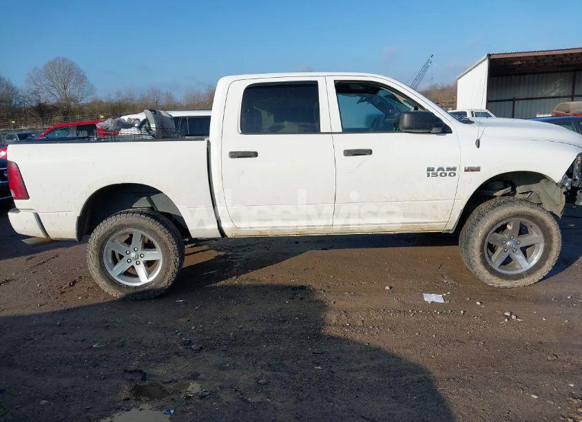 Photo 13 of 2015 Ram 1500 EXPRESS (VIN 1C6RR7KT5FS616598)