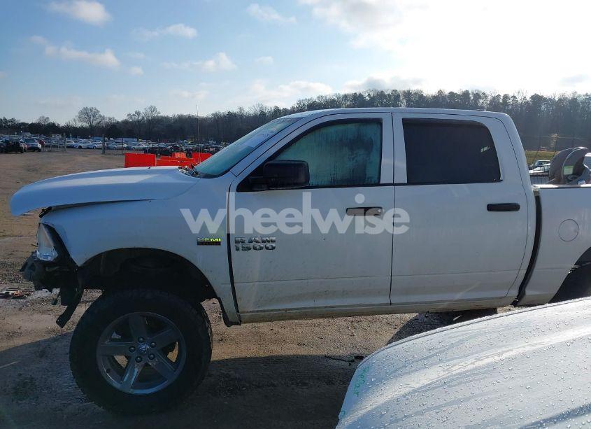 Photo 14 of 2015 Ram 1500 EXPRESS (VIN 1C6RR7KT5FS616598)