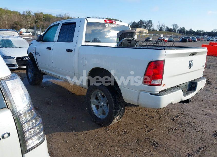 Photo 3 of 2015 Ram 1500 EXPRESS (VIN 1C6RR7KT5FS616598)