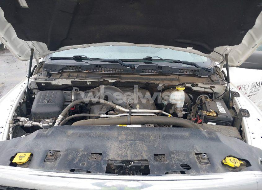 Photo 10 of 2019 Ram 1500 CLASSIC TRADESMAN 4X4 5'7 BOX (VIN 1C6RR7KT5KS500926)