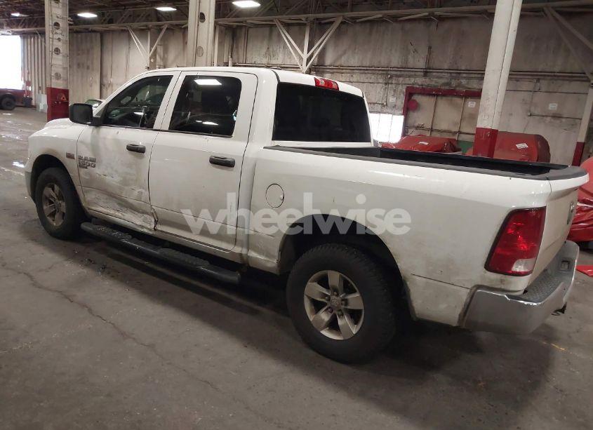Photo 3 of 2019 Ram 1500 CLASSIC TRADESMAN 4X4 5'7 BOX (VIN 1C6RR7KT5KS500926)