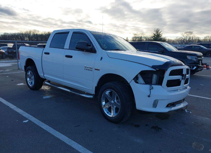 2014 Ram 1500 EXPRESS (VIN 1C6RR7KT6ES162361) main photo