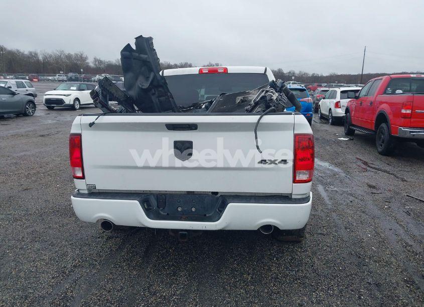 Photo 16 of 2015 Ram 1500 EXPRESS (VIN 1C6RR7KT6FS689219)