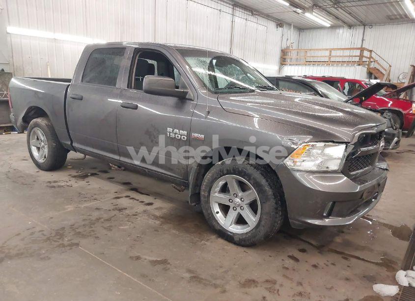 2015 Ram 1500 EXPRESS (VIN 1C6RR7KT6FS764887) main photo