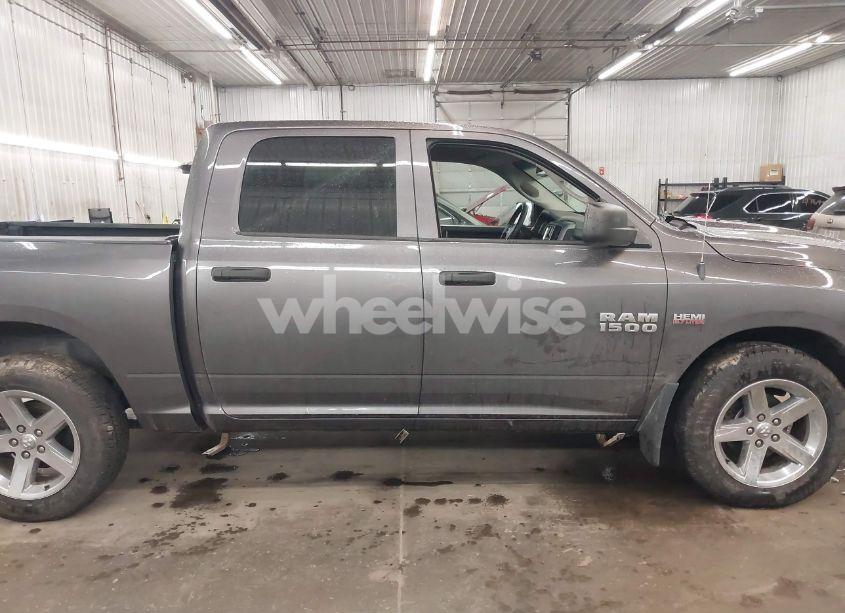 Photo 14 of 2015 Ram 1500 EXPRESS (VIN 1C6RR7KT6FS764887)