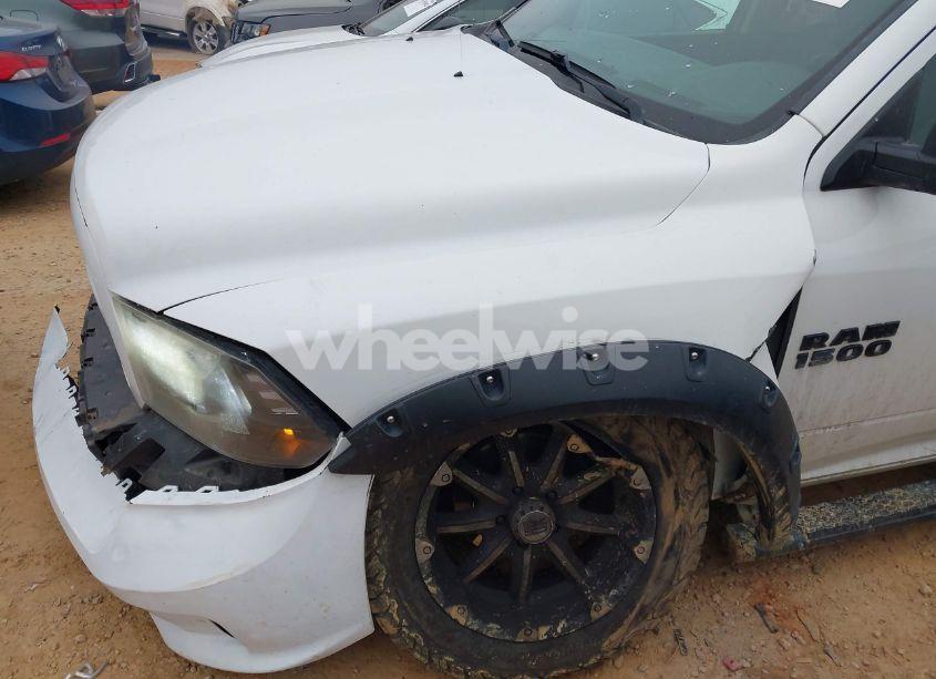 Photo 6 of 2016 Ram 1500 EXPRESS (VIN 1C6RR7KT6GS157065)