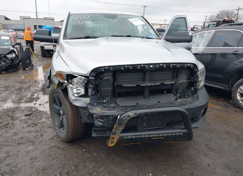 Photo 6 of 2015 Ram 1500 EXPRESS (VIN 1C6RR7KT7FS544657)