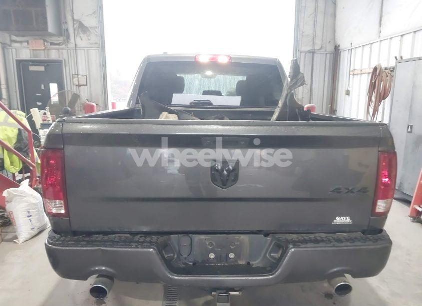 Photo 16 of 2018 Ram 1500 EXPRESS 4X4 5'7 BOX (VIN 1C6RR7KT7JS192172)