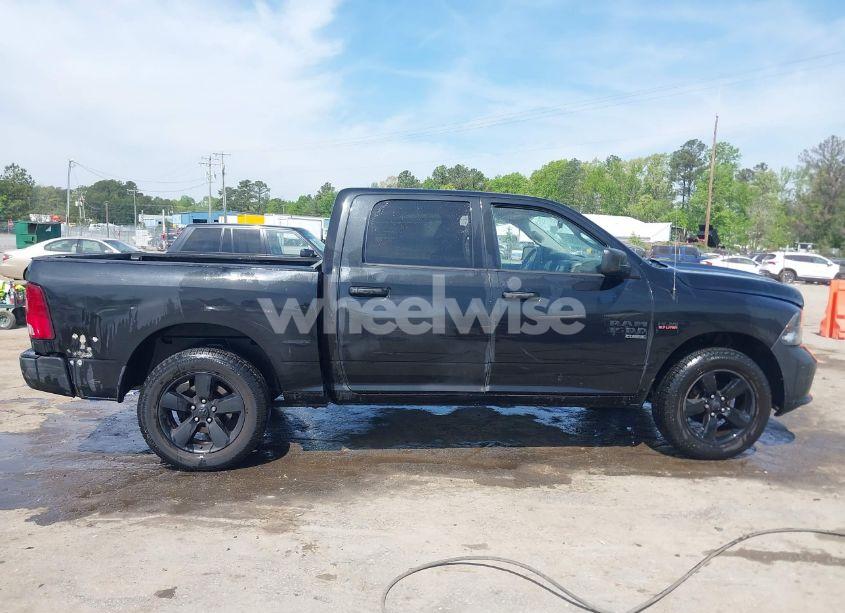 Photo 13 of 2019 Ram 1500 CLASSIC EXPRESS 4X4 5'7 BOX (VIN 1C6RR7KT7KS519977)