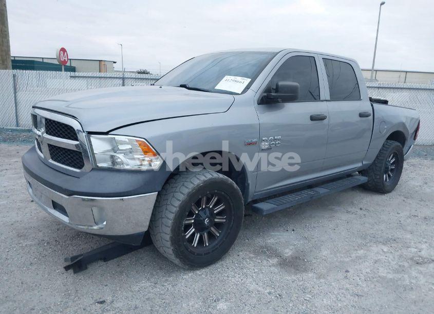 Photo 2 of 2019 Ram 1500 CLASSIC TRADESMAN 4X4 5'7 BOX (VIN 1C6RR7KT7KS743055)